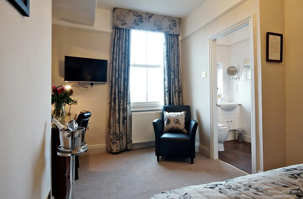 Bronte Guest House York 4*,