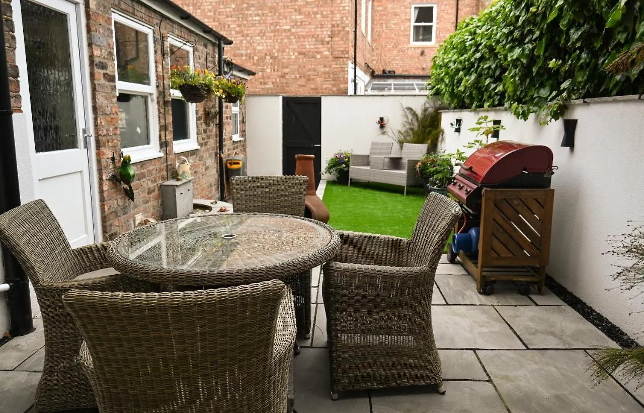 Bronte Guest House York