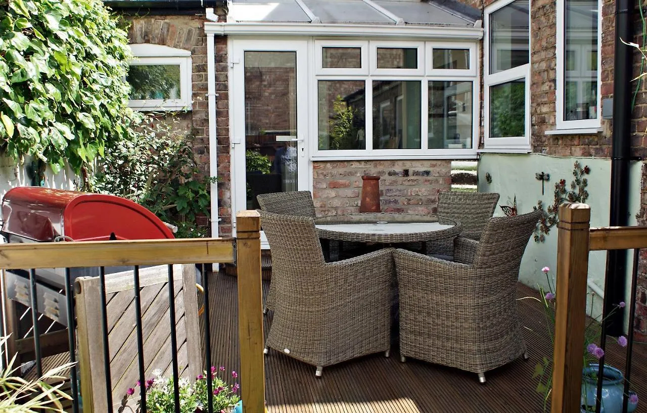 Bronte Guest House York
